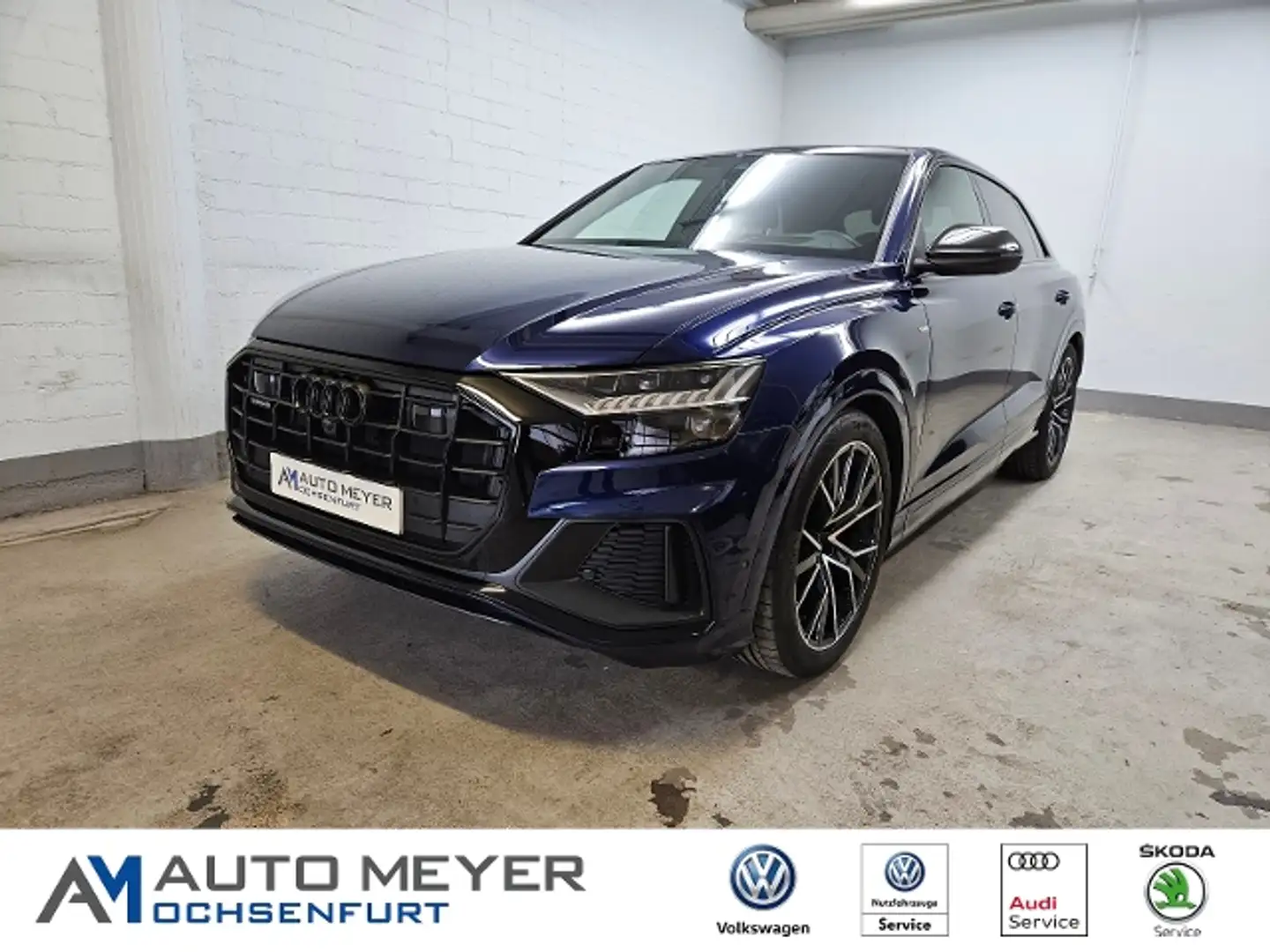 Audi Q8 quattro 50TDI S Line Competition plus HUD AHK Pan Blau - 1
