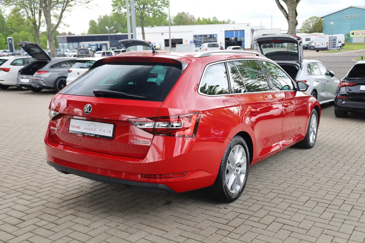Skoda Superb Combi 2.0 TDI Navi Tempomat Memory DAB, миниатюра 4