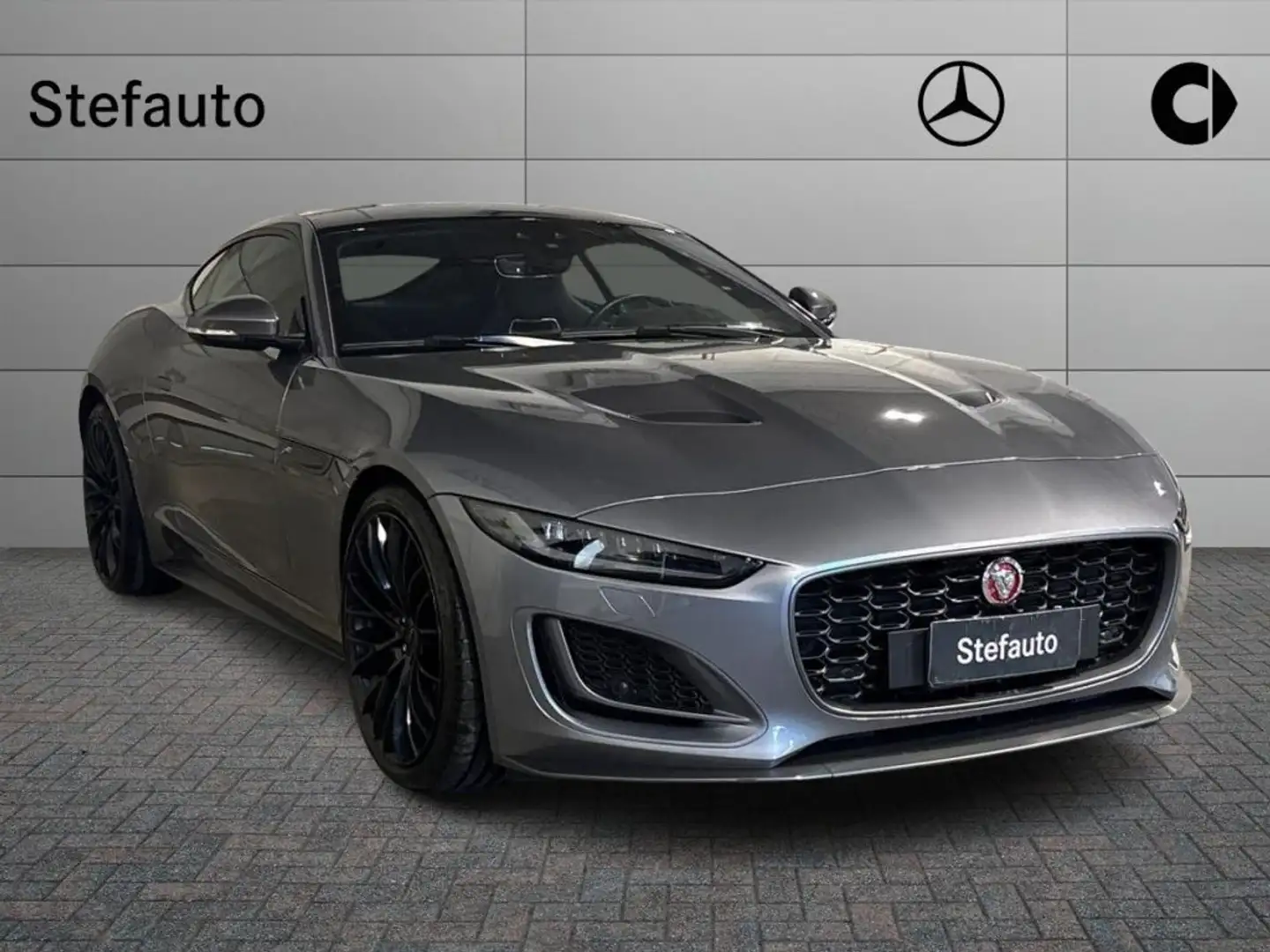 Jaguar F-Type 2.0 aut. Coupé First Edition Grigio - 1