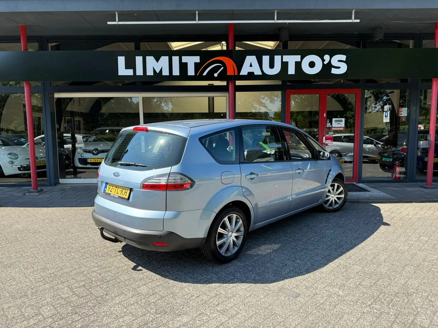 Ford S-Max 2.0-16V Climate/El.ramen/Pdc/Cruise/Lmv/Nap/Apk Grijs - 2