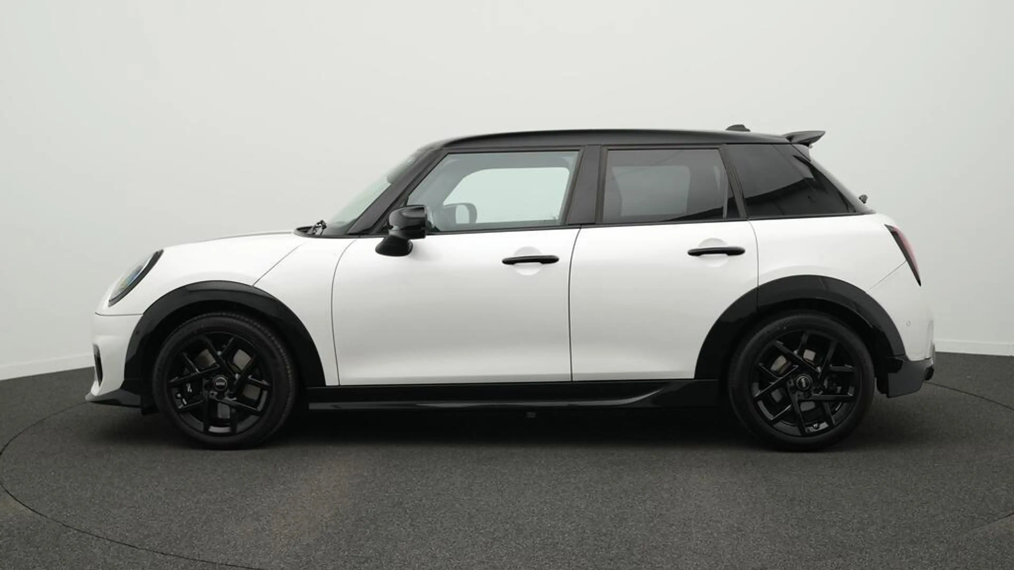 MINI Cooper S John Cooper Works Trim — photo 2