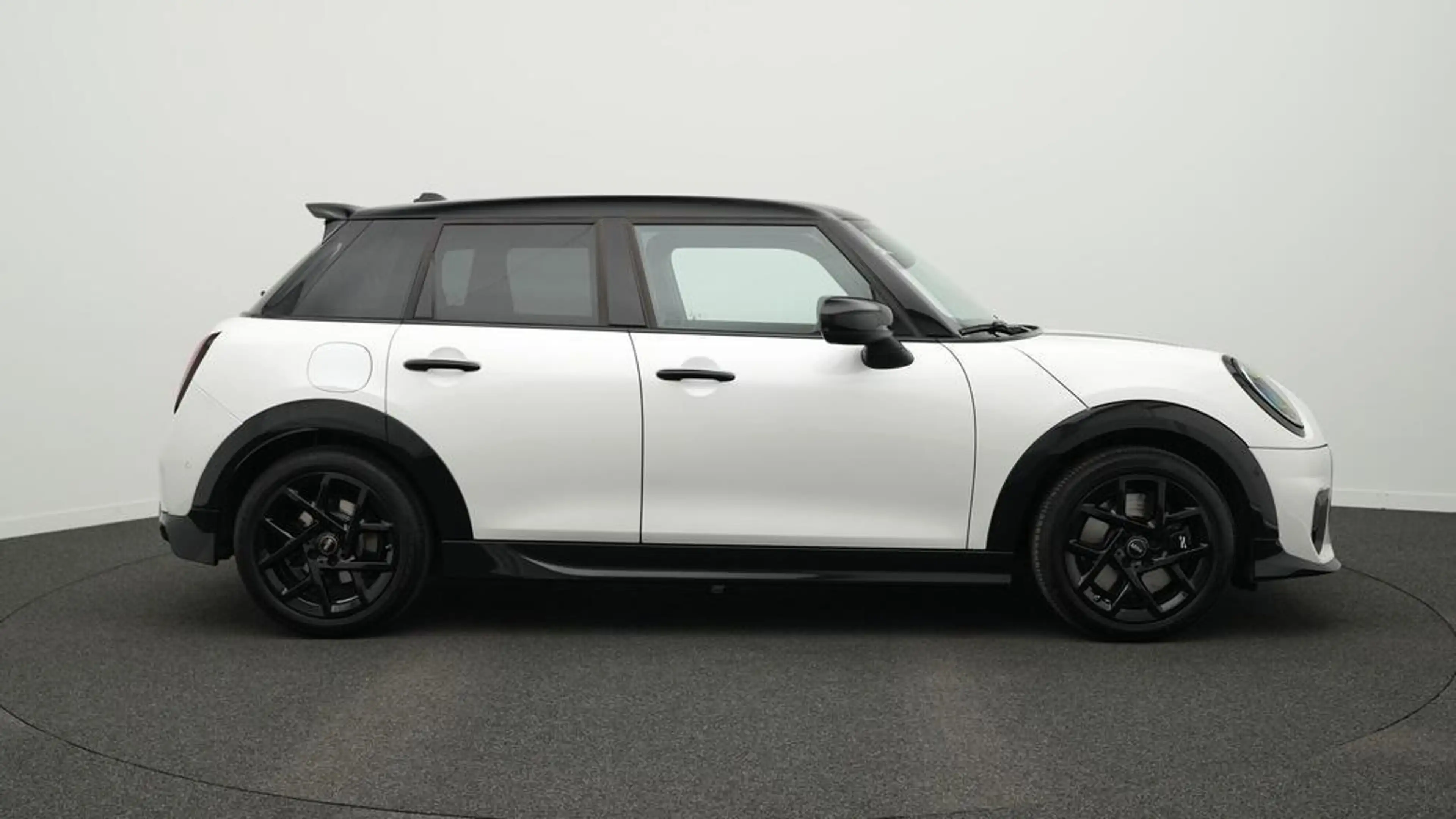 MINI Cooper S John Cooper Works Trim — photo 3