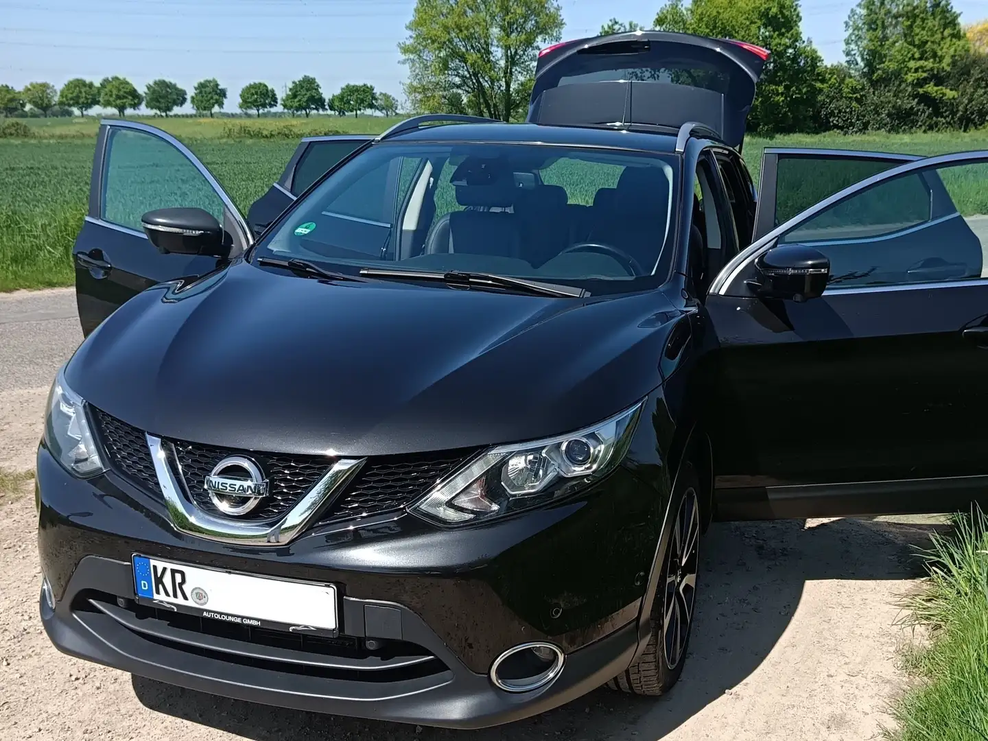 Nissan Qashqai Qashqai 1.6 dCi Xtronic Black Edition Schwarz - 1