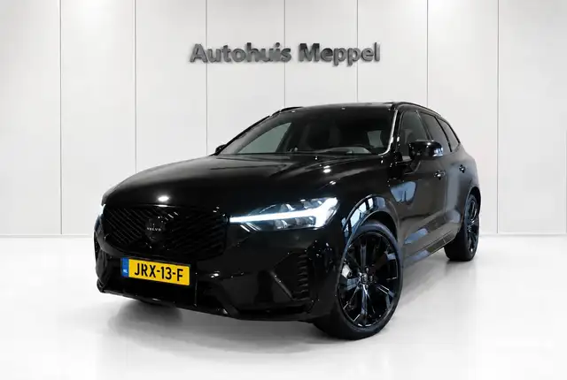 Volvo XC60 T6-AWD Black-Ultra NEW*Pano*HUD*H&K*360Camera*Face
