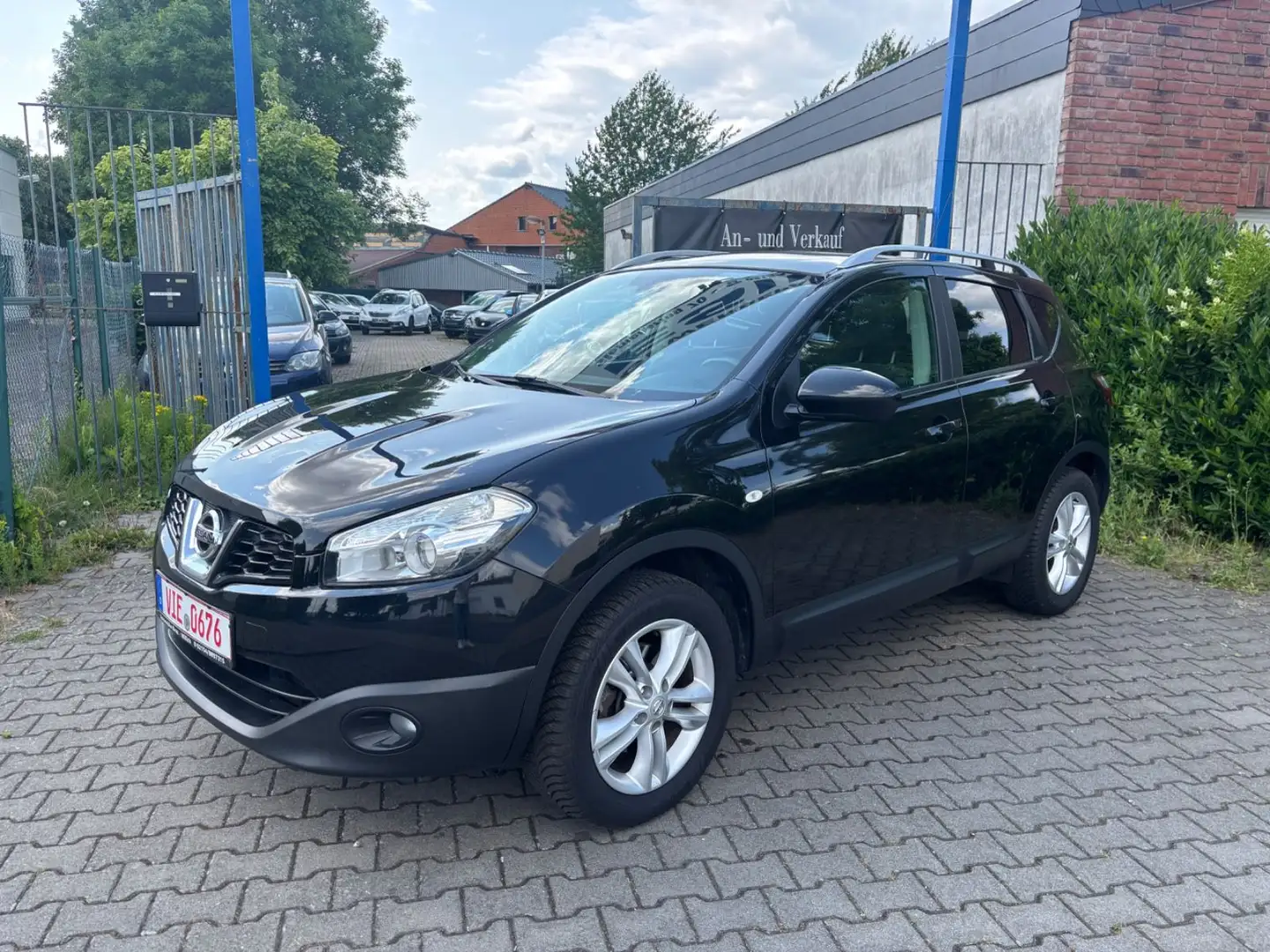 Nissan Qashqai I-Way LPG KAMERA PANODACH NAVI AHK TEMP Schwarz - 1