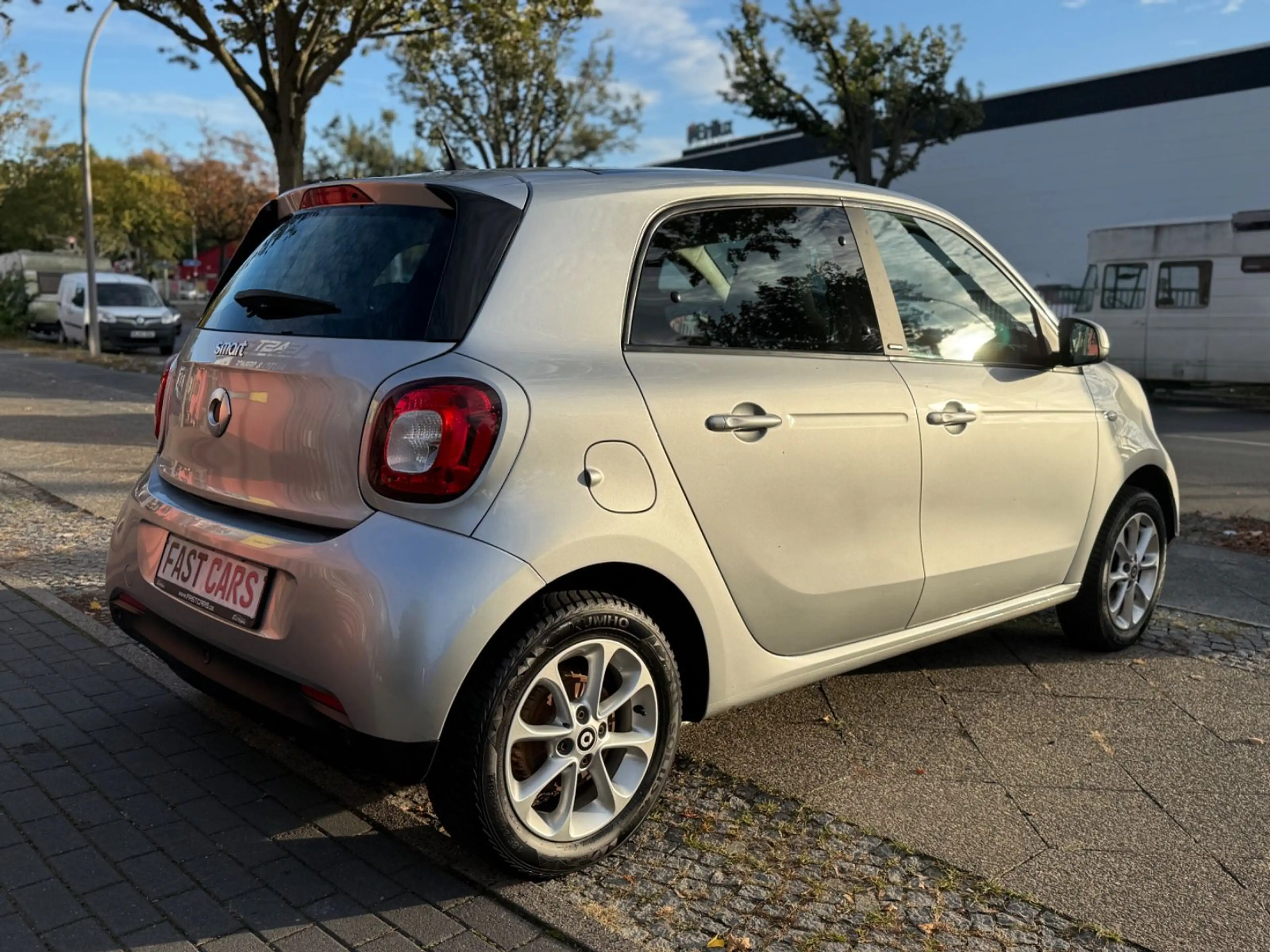 smart forFour Passion Panorama Navi SHZ Klima — photo 8