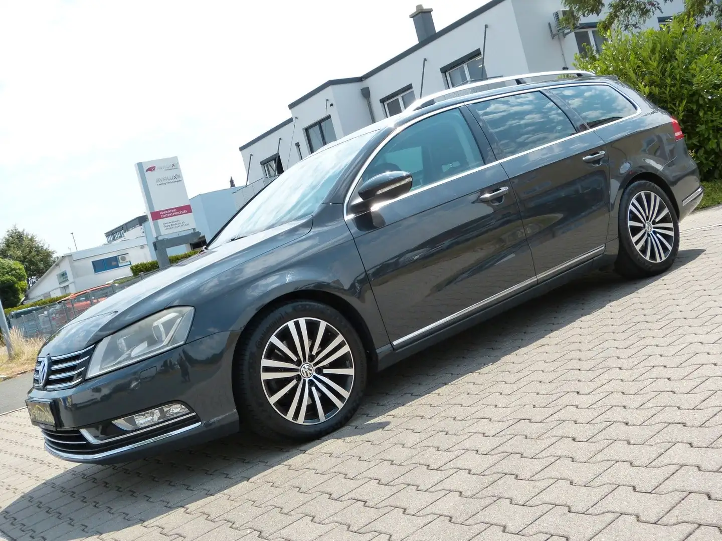 Volkswagen Passat Variant Passat 2.0 TDI Highline DSG 4Motion *Xenon*Navi* Grey - 1