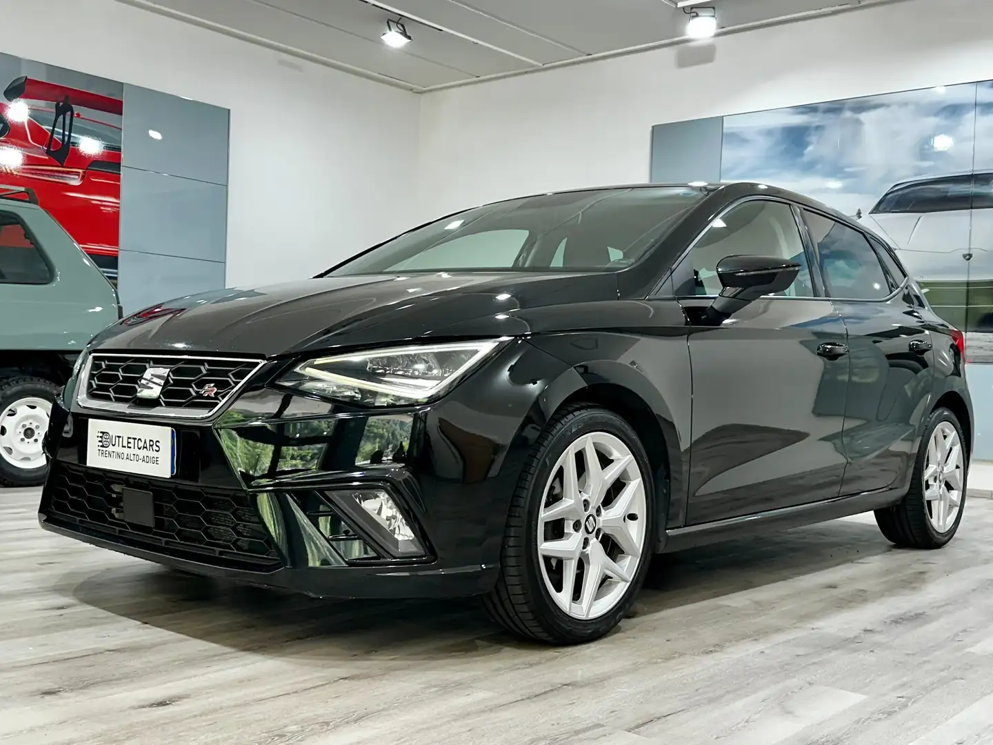 SEAT Ibiza Ibiza FR 1.0 116cv neopatentati 2019 70.000km Nero - 1