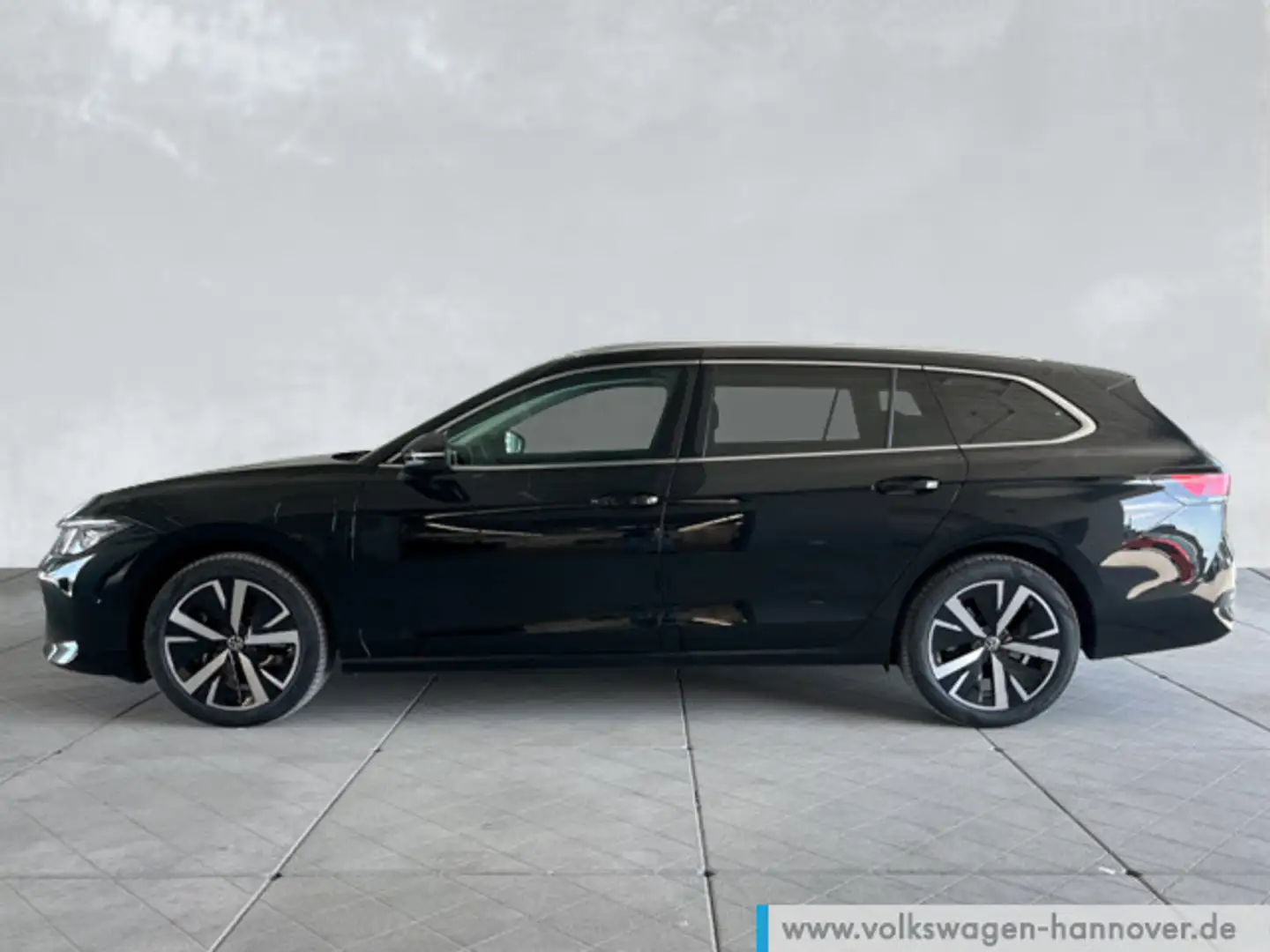 Volkswagen Passat Variant 1.5 TSI Hybrid Business Navi AHK Schwarz - 2