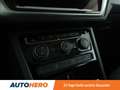 Volkswagen Touran 2.0 TDI Comfortline BlueMotion Tech Aut.*NAVI*CAM* Grijs - thumbnail 24