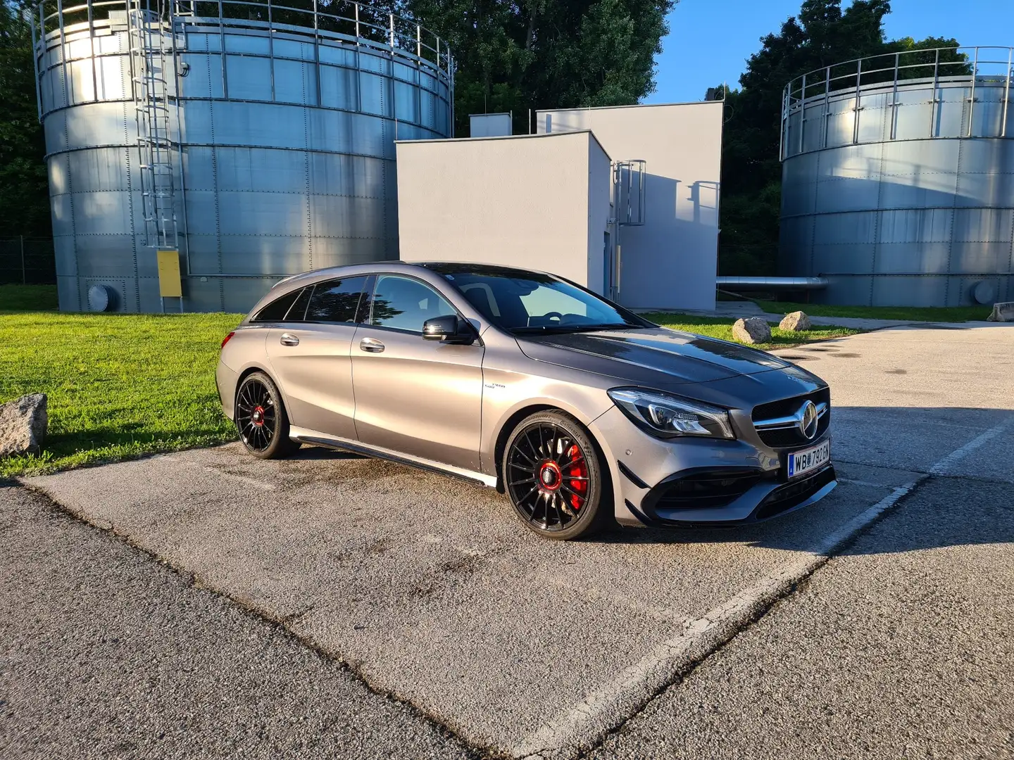Mercedes-Benz CLA 45 AMG Shooting Brake 4MATIC Aut. - 2