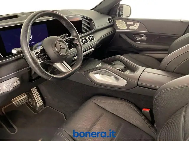 Mercedes-Benz 450 view 10