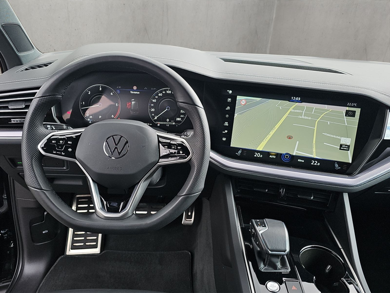 Volkswagen Touareg R-Line 3,0 l V6 TDI SCR 4MOTION 170 kW ( — photo 14