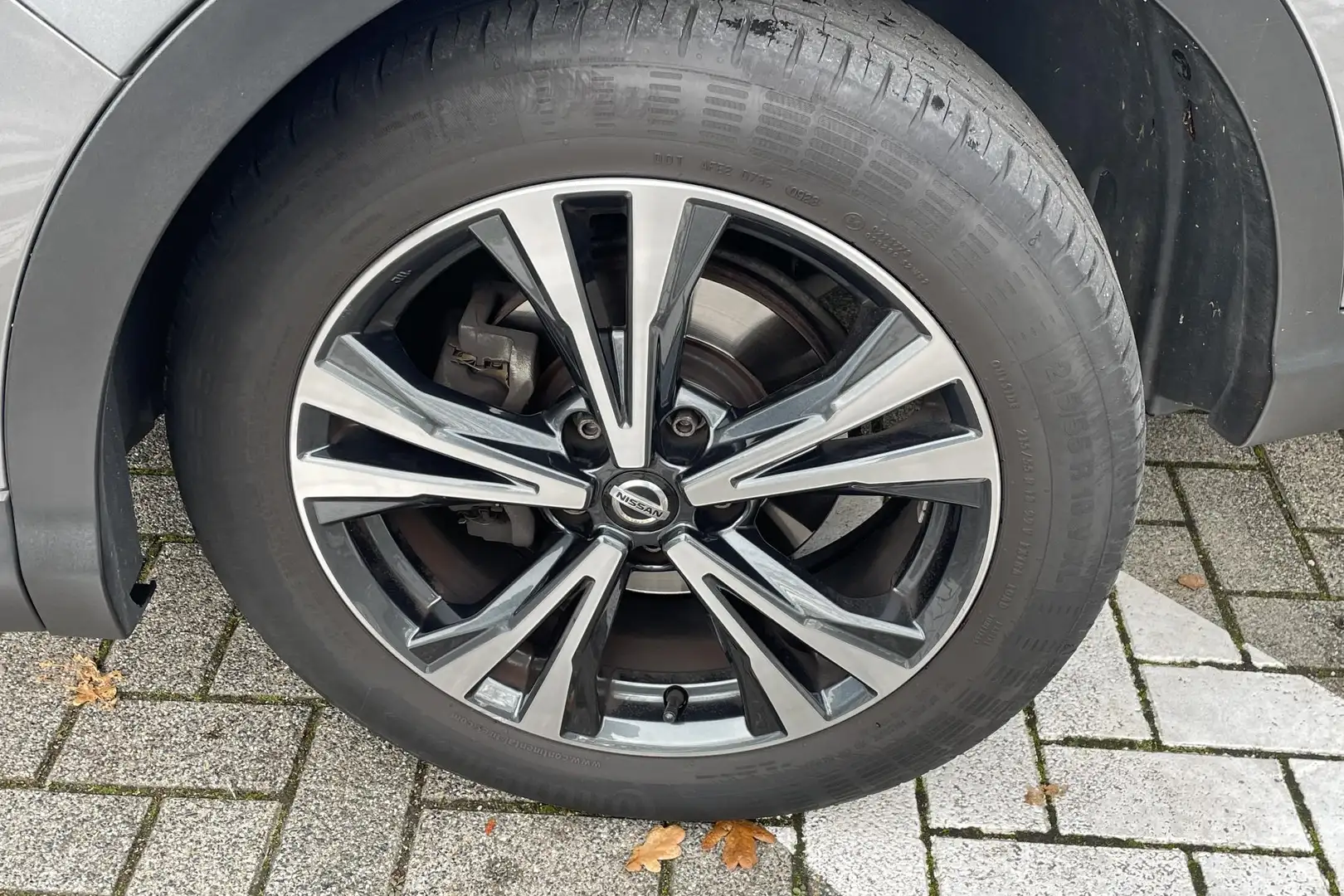 Nissan Qashqai 1.3 DIG-T N-Connecta | 1ste EIGENAAR / NL AUTO | T Gris - 2