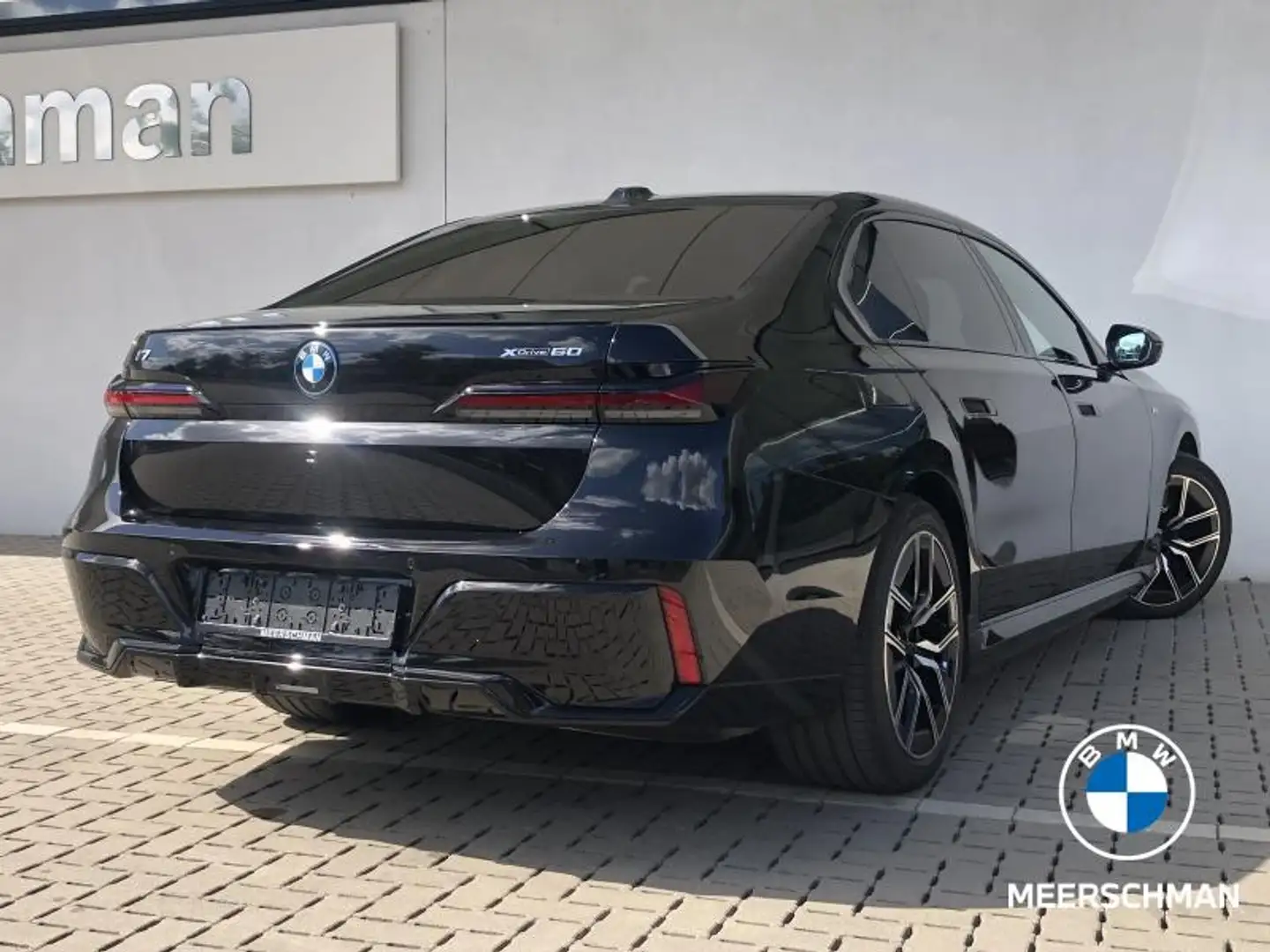 BMW i7 xDrive60 Negru - 2