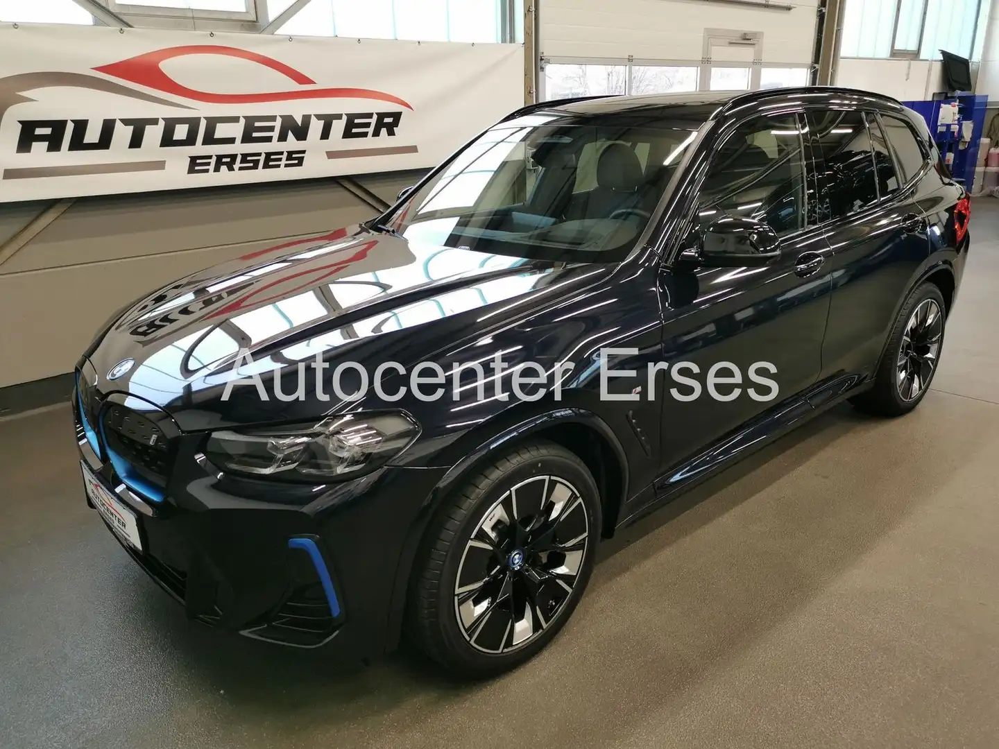 BMW X3 Impressive M Sport HUD Harman-Kardon Leder Siyah - 2