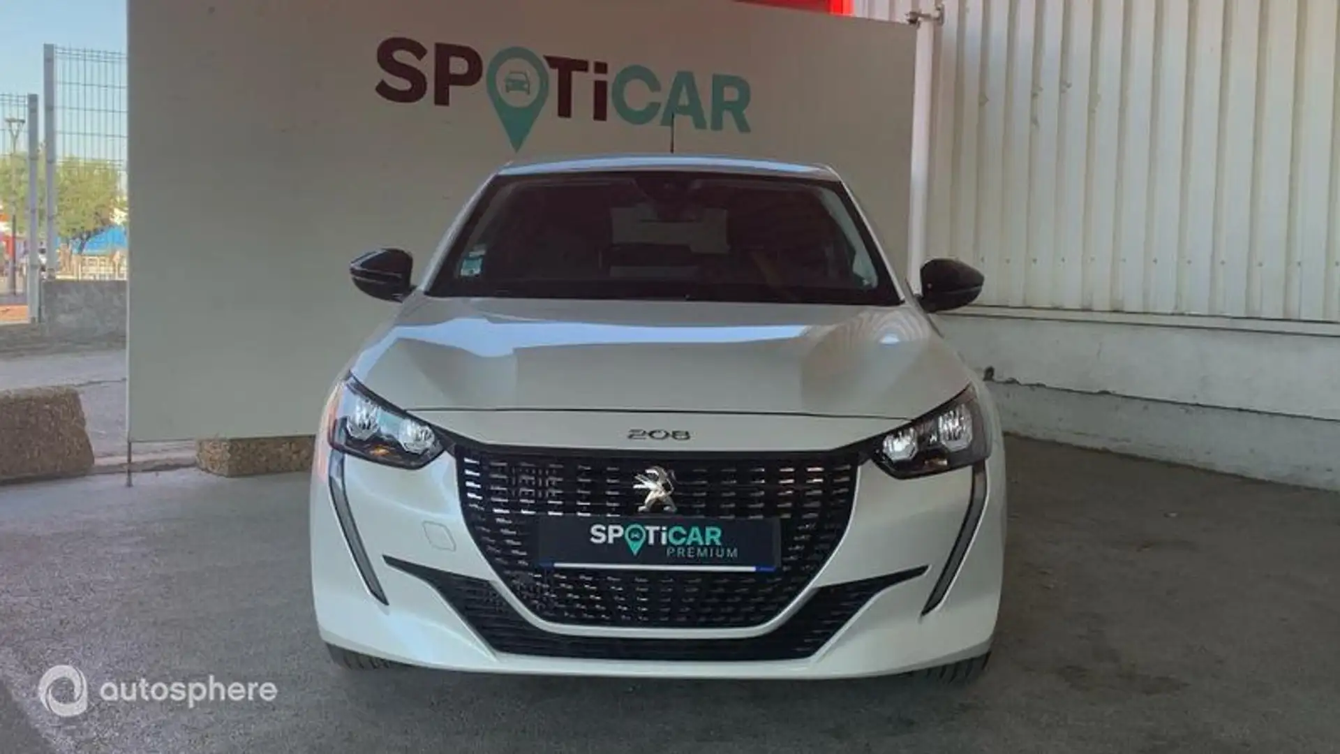 Peugeot 208 1.2 PureTech 100ch S\u0026S Style - 2