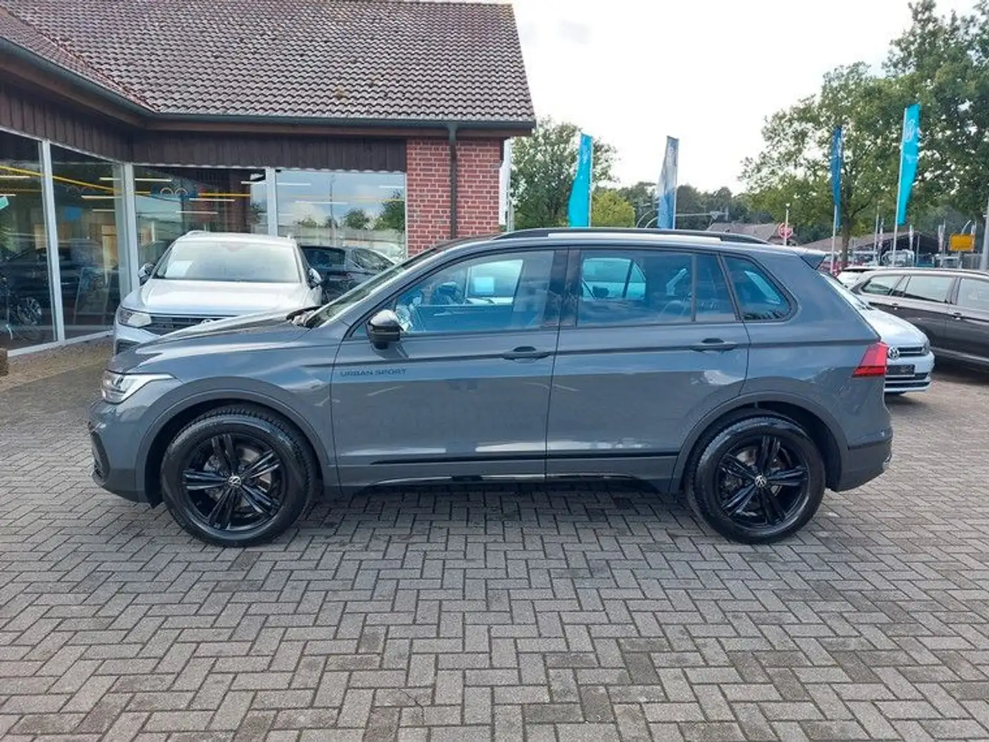 Volkswagen Tiguan 2,0 TDI URBAN Sport *NAVI*LED* Gris - 2