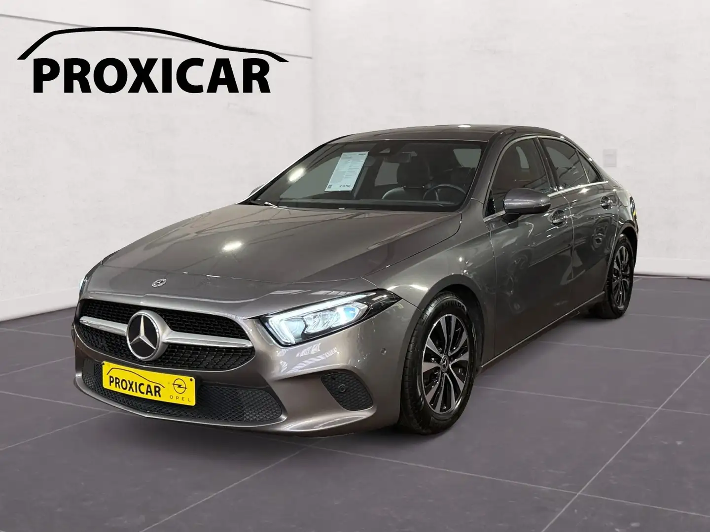 Mercedes-Benz A 180 1.3i 136cv Cruise*Navigation*Airco Gris - 1