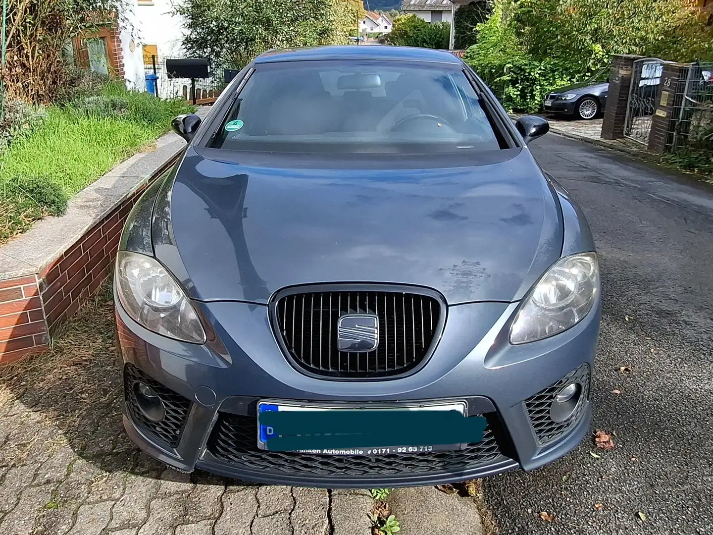 SEAT Leon Leon 2.0 T FSI Cupra Silber - 1