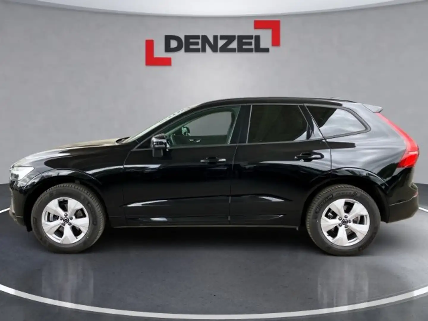 Volvo XC60 Core, B5 AWD Mild Hybrid, Benzin Schwarz - 2