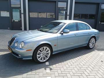 Jaguar S-Type 2.5 V6 Executive