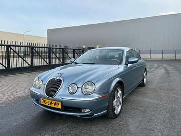 Jaguar S-Type 2.5 V6 Executive
