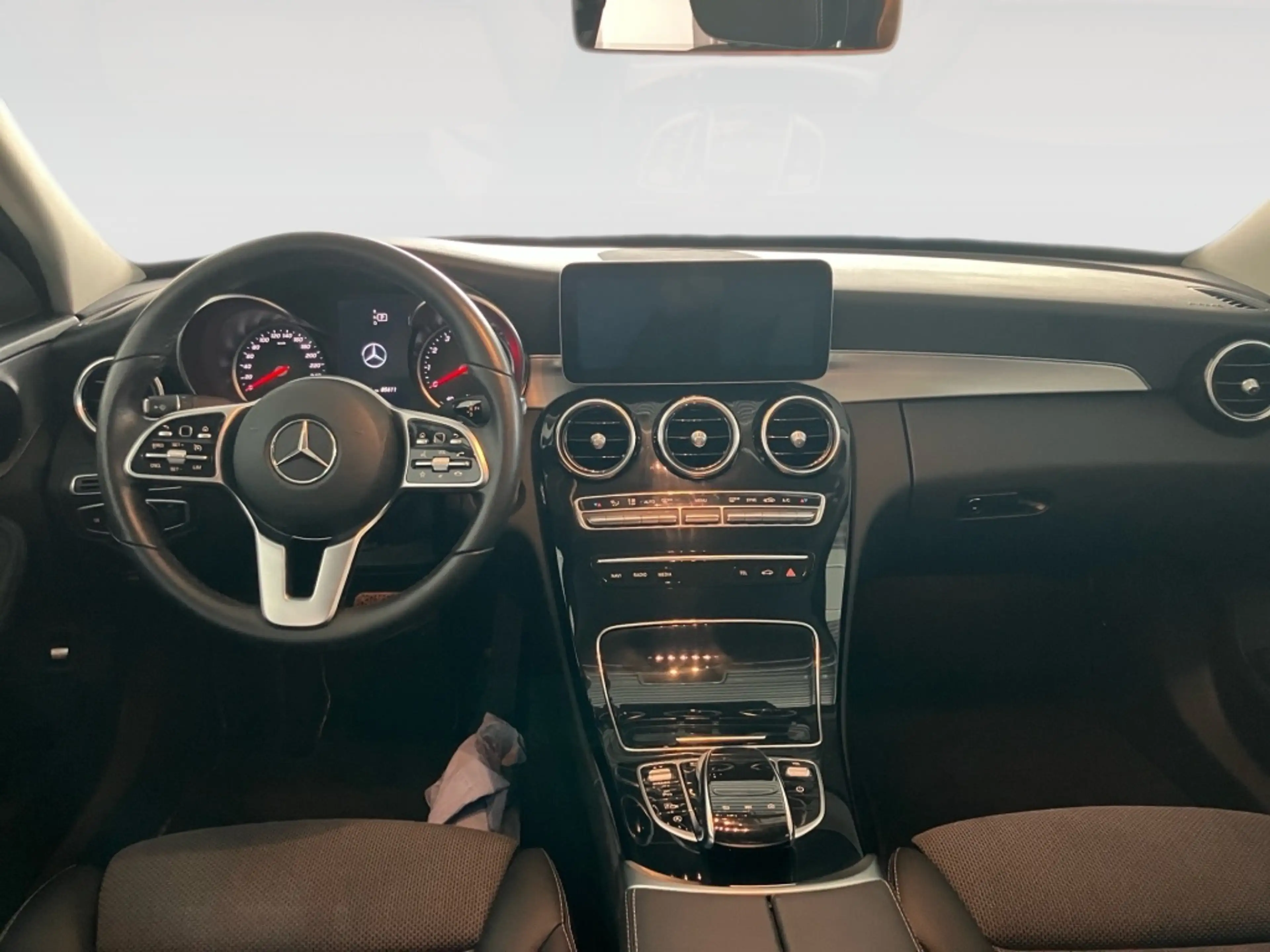 Mercedes-Benz C 180 AVANTGARDE+AHK+Navi+LED+Kam+PDC+Spiegel-P. — photo 8