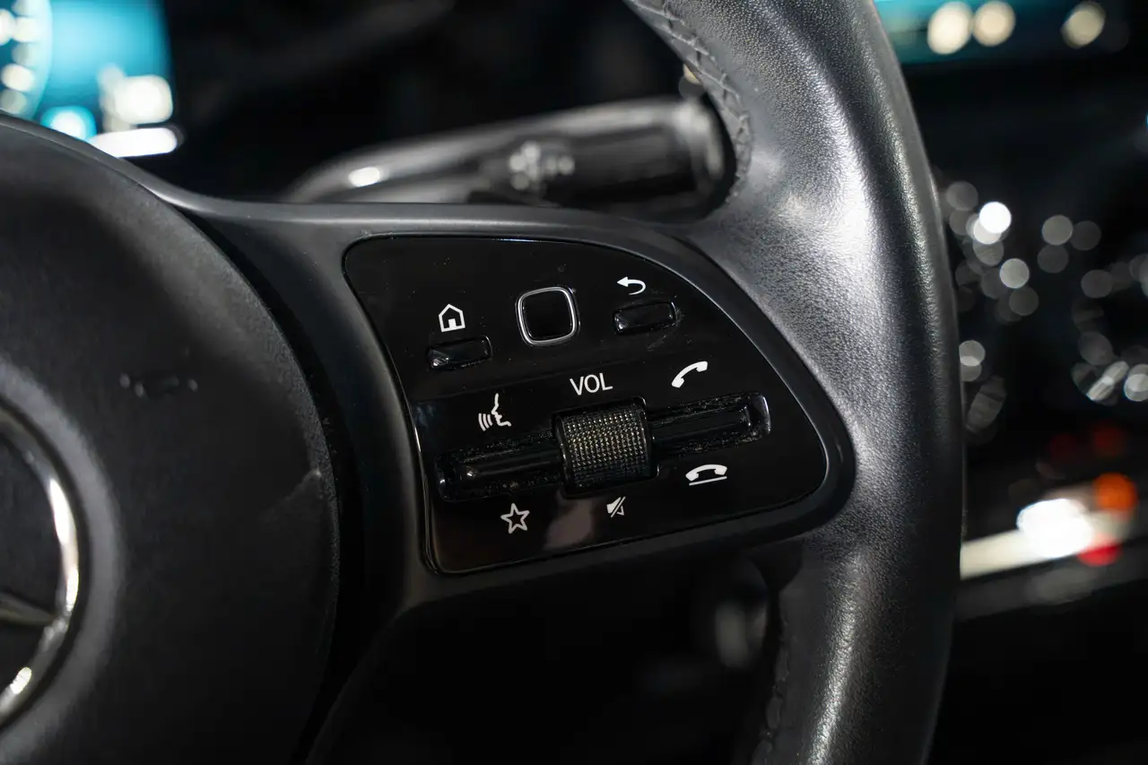 Mercedes-Benz GLA 180 d Business Solution Essential, миниатюра 18