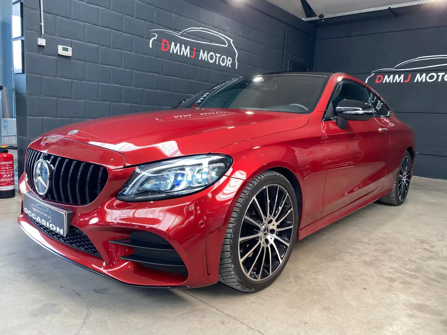 Mercedes-Benz C 180 Coupe C 180 AMG Line Rouge - 1