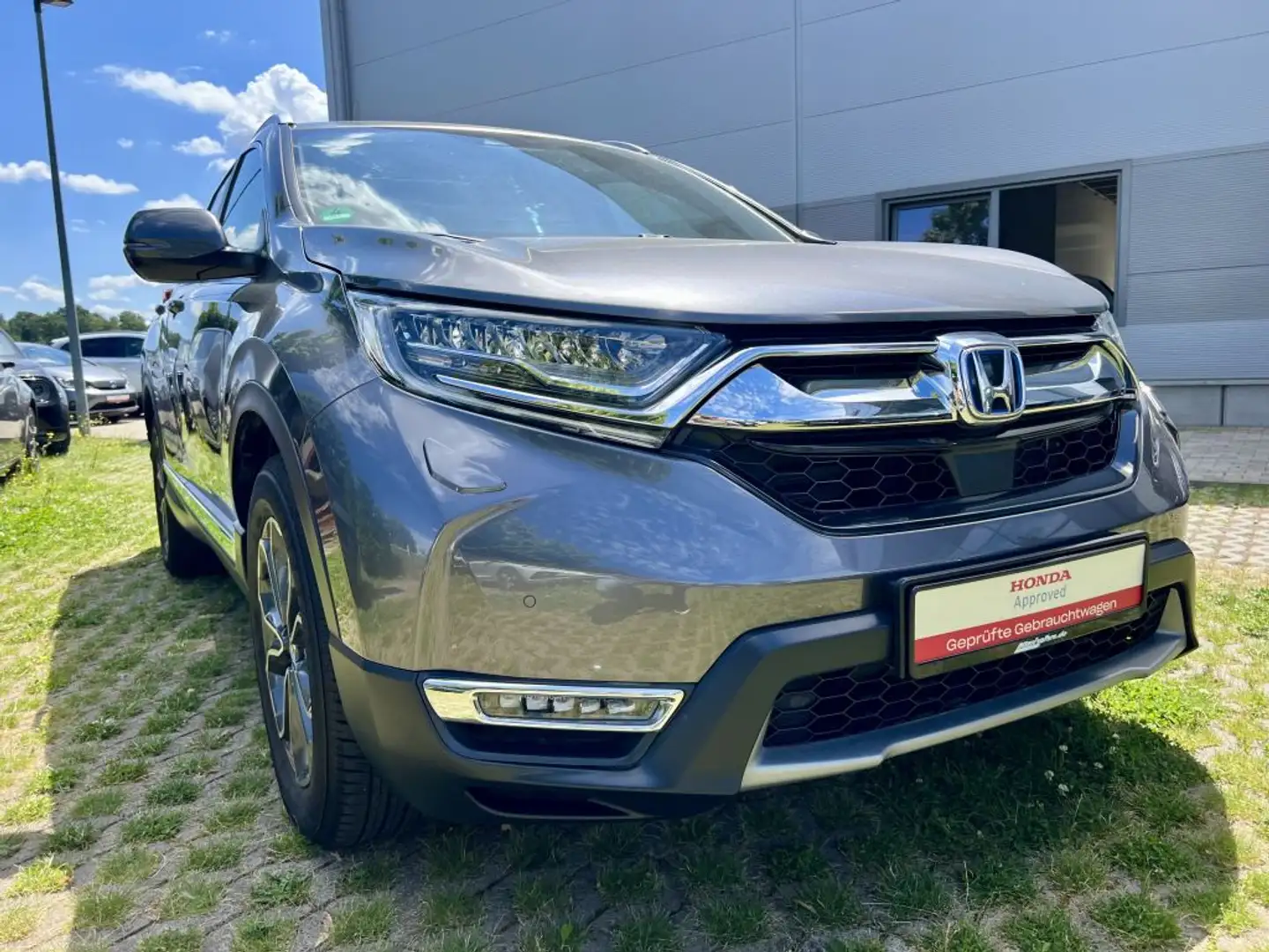 Honda CR-V e:HEV 2.0 i-MMD Hybrid 4WD Executive Silber - 2