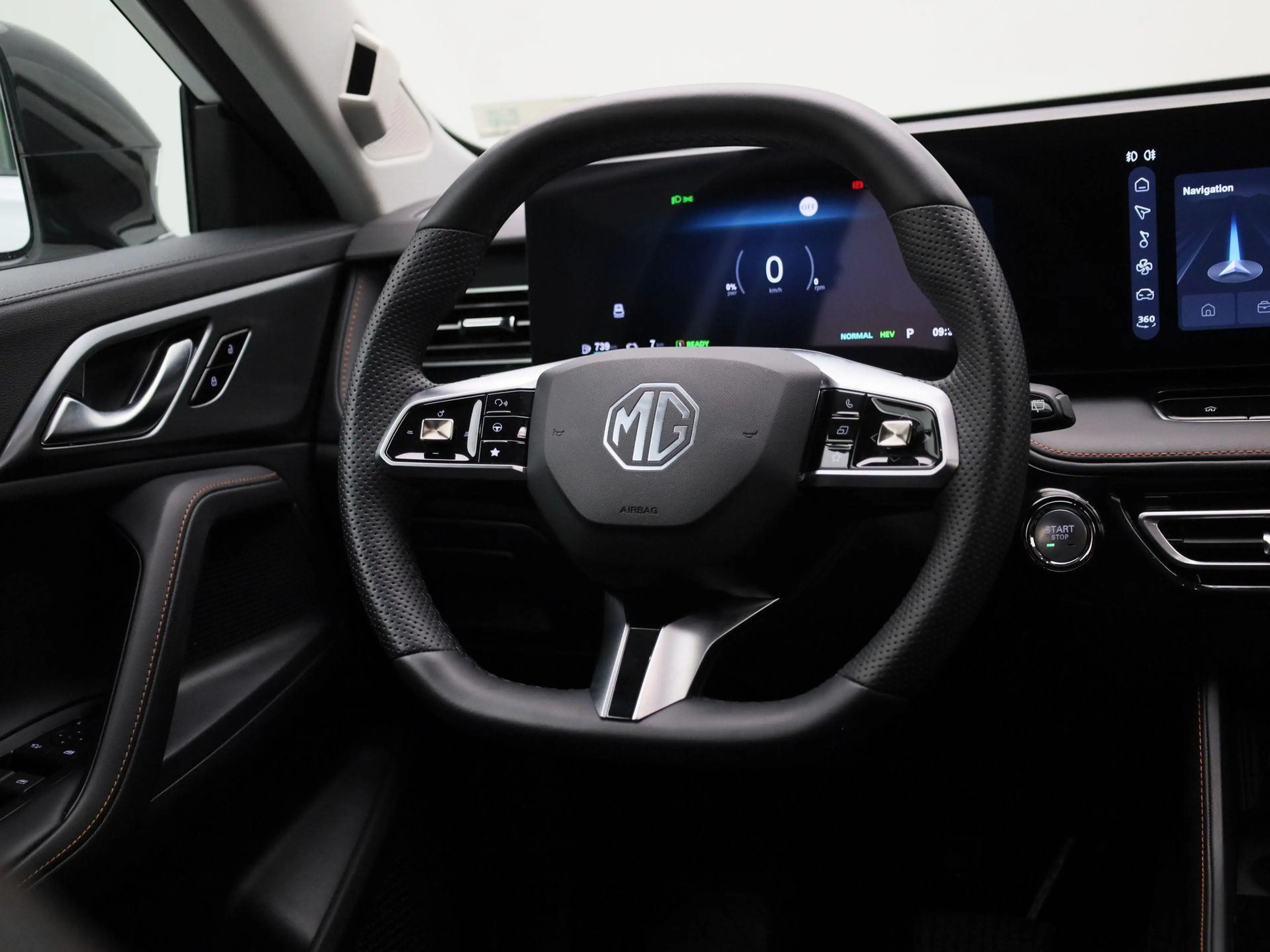 MG HS MG PHEV 1.5 Luxury — photo 9