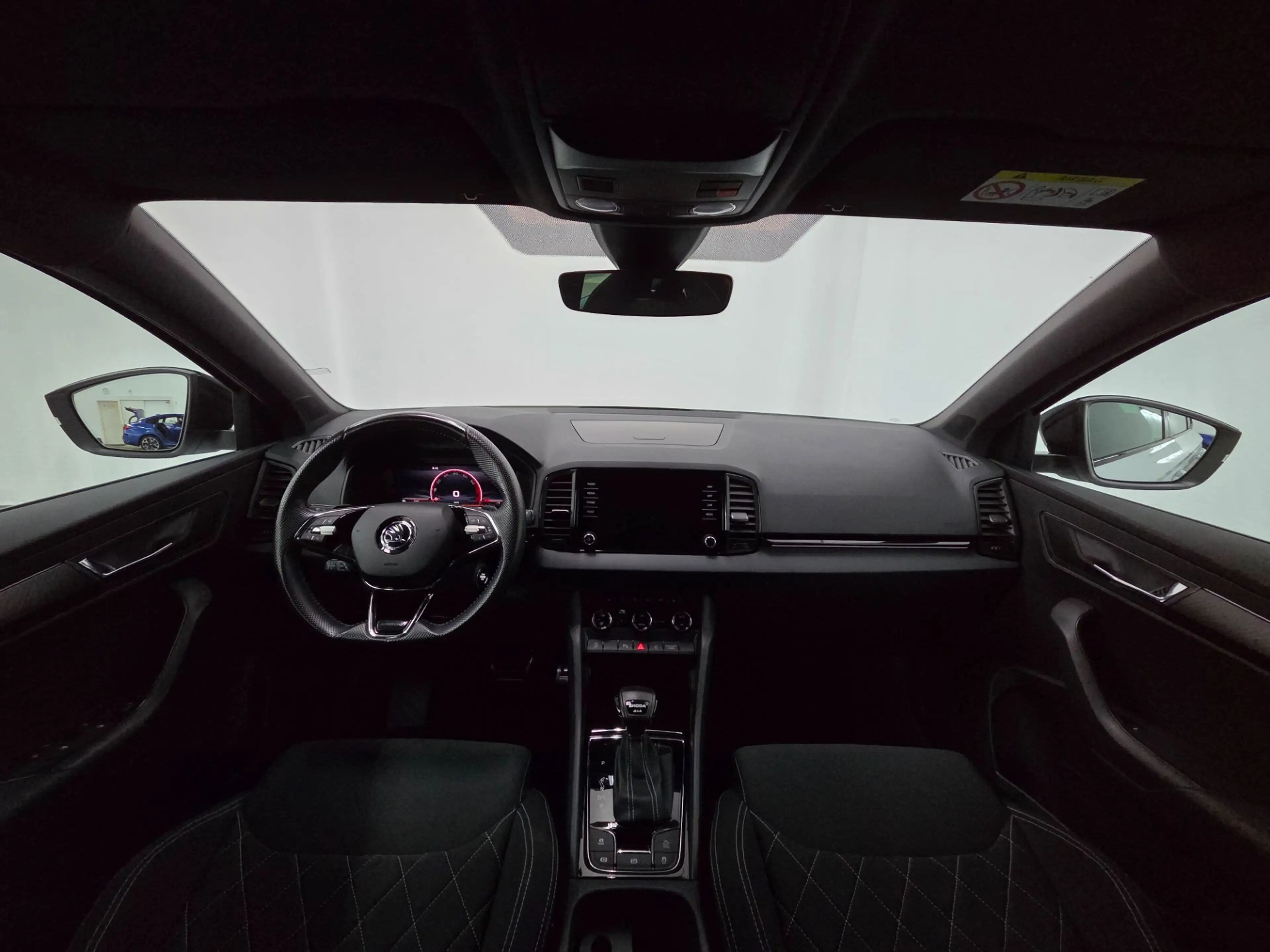 Skoda Karoq 2.0 TSI Sportline 4x4 DSG — photo 12