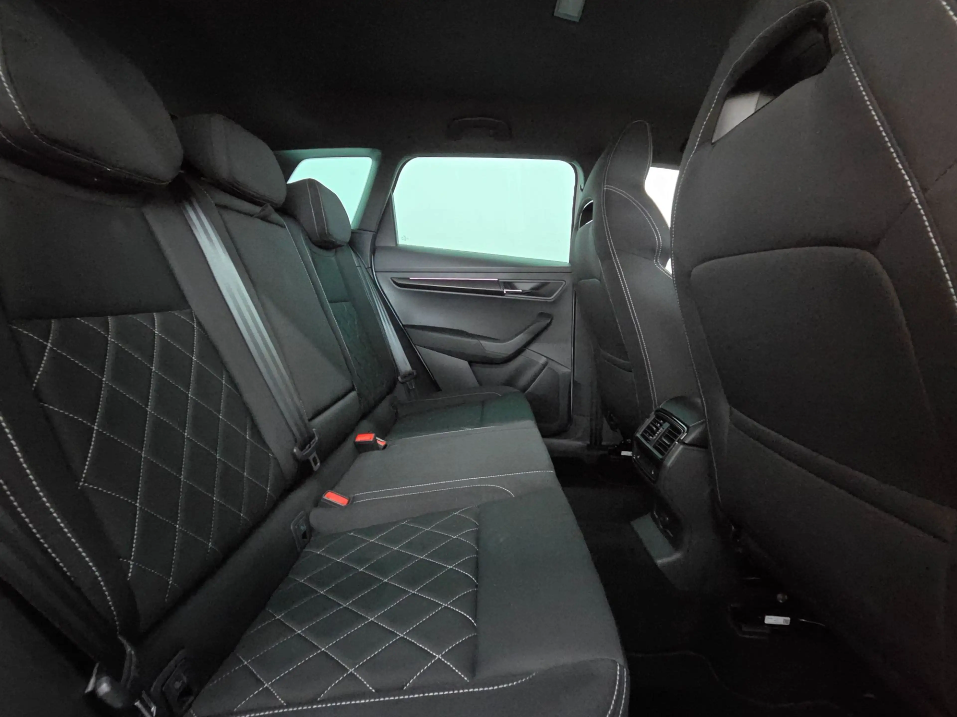 Skoda Karoq 2.0 TSI Sportline 4x4 DSG — photo 15