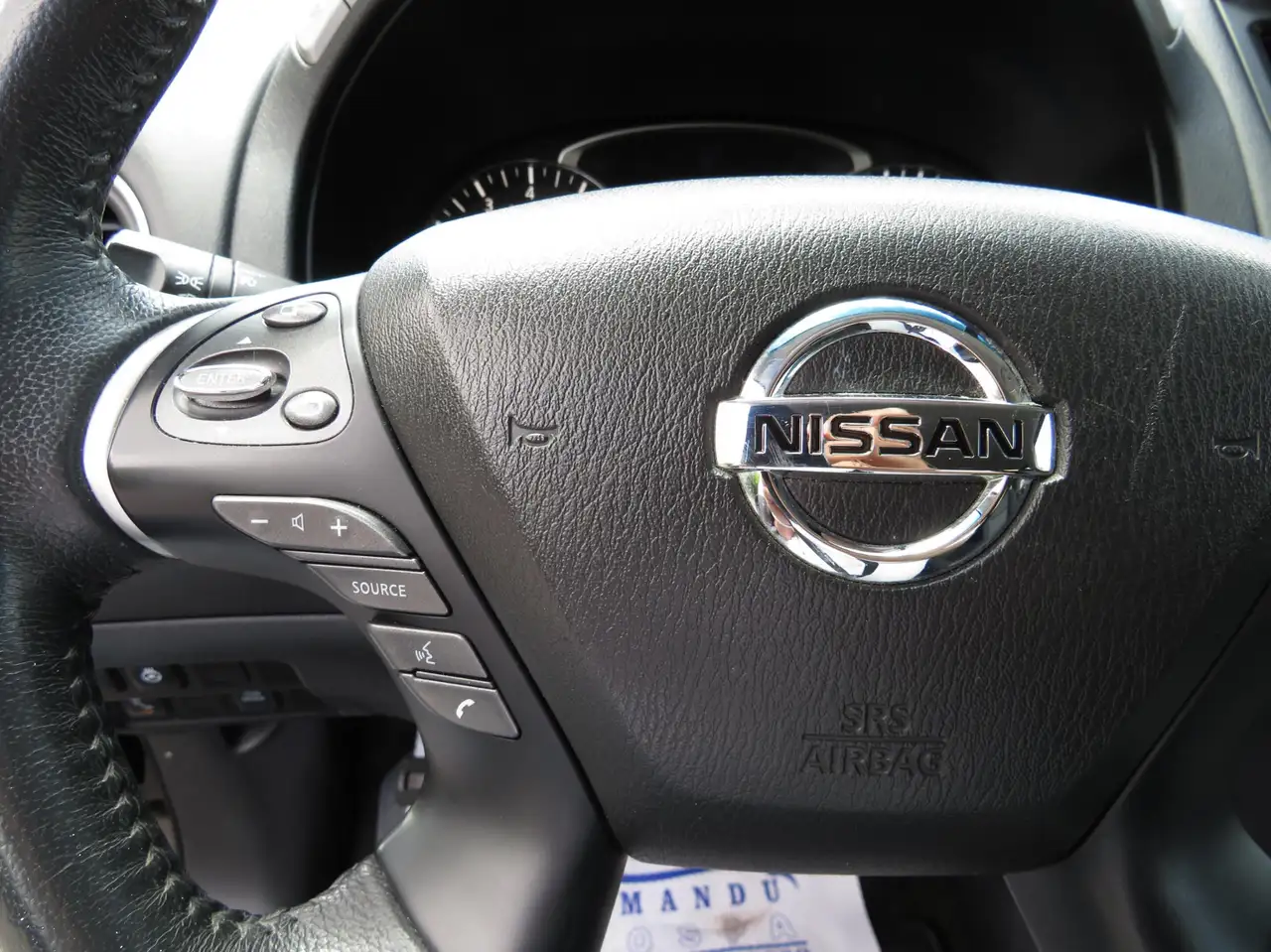 Nissan Pathfinder fotografie Nissan Pathfinder