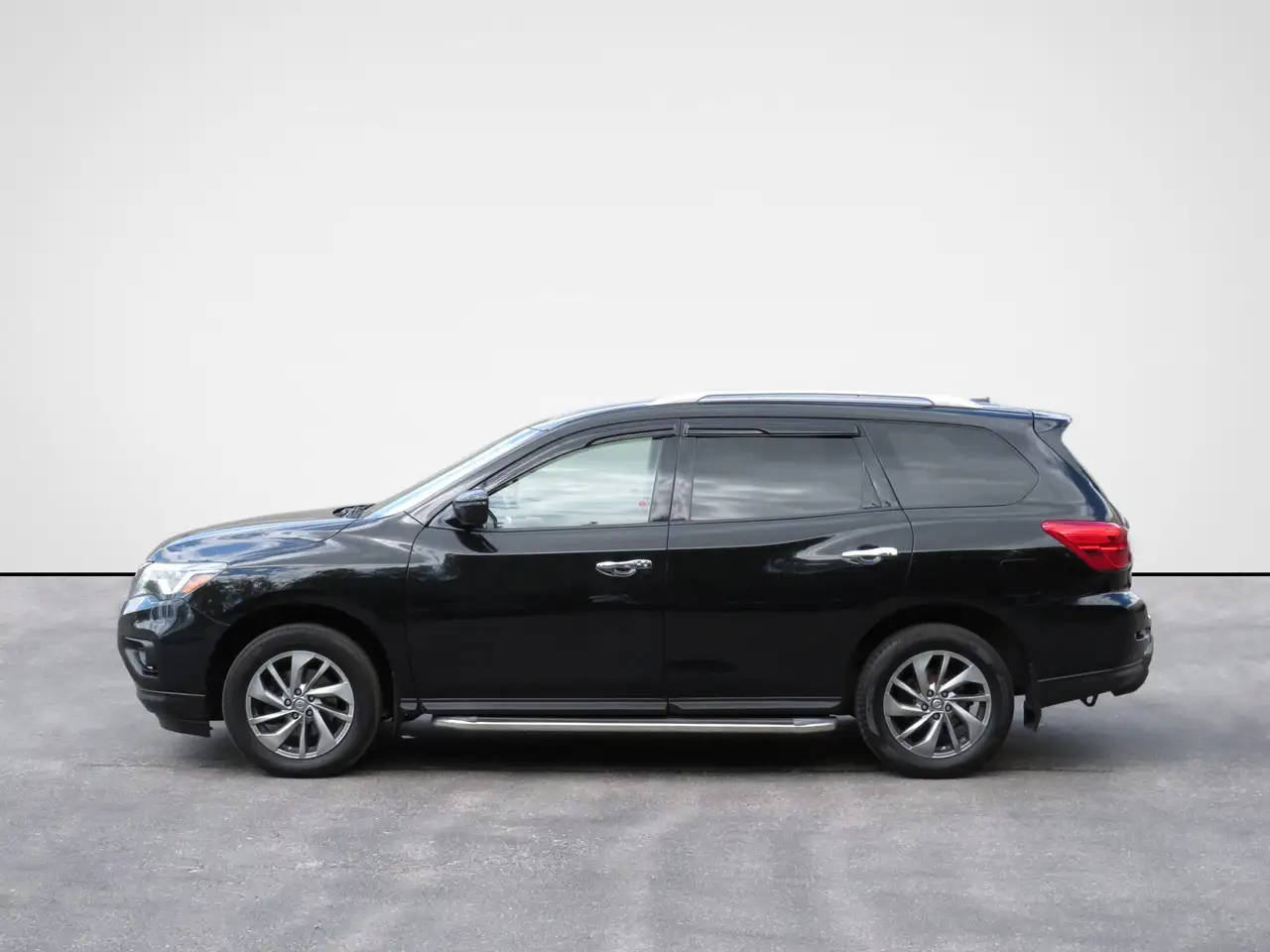 Nissan Pathfinder fotografie Nissan Pathfinder