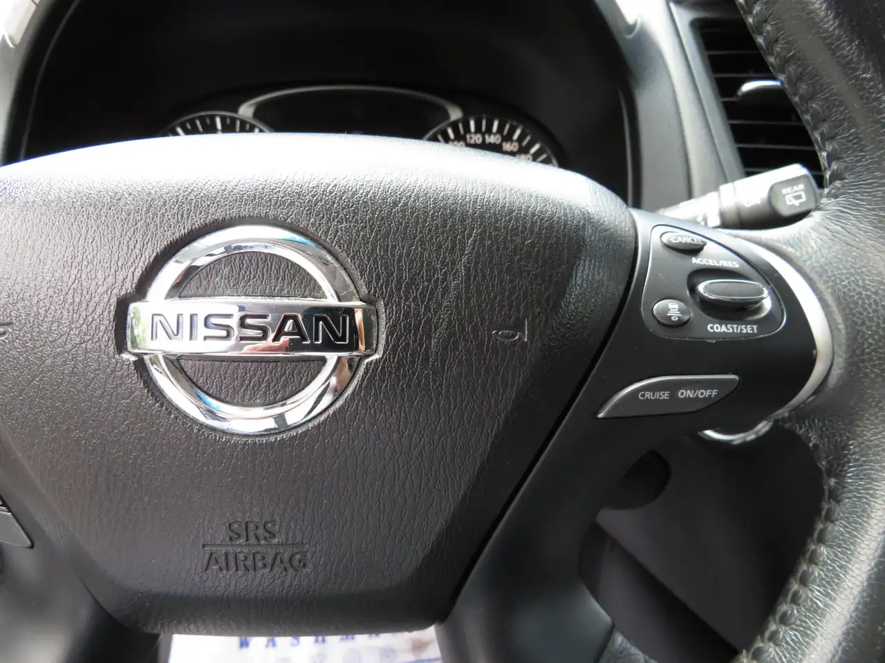 Nissan Pathfinder fotografie Nissan Pathfinder