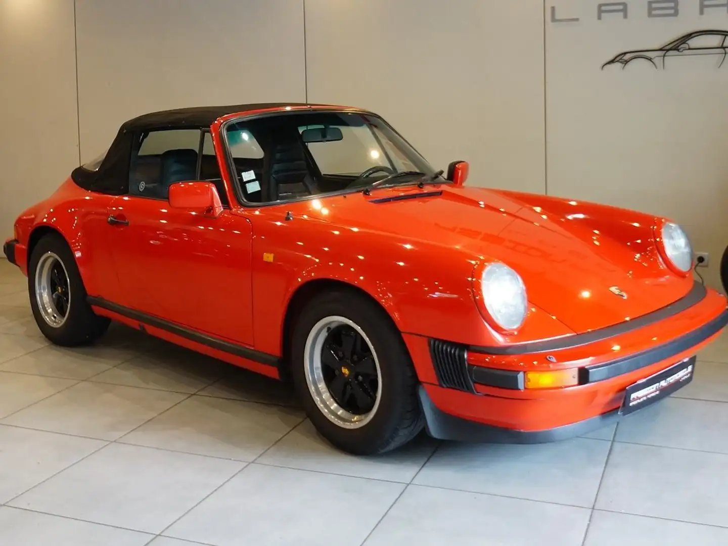 Porsche 911 911 Cabriolet SC 3.0 Rouge - 1