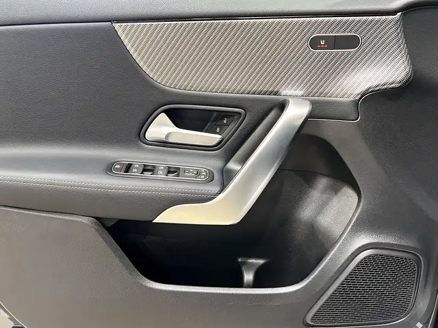 Mercedes-Benz A-Class view 13