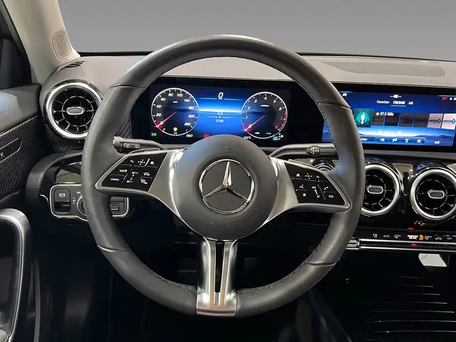 Mercedes-Benz A-Class view 14