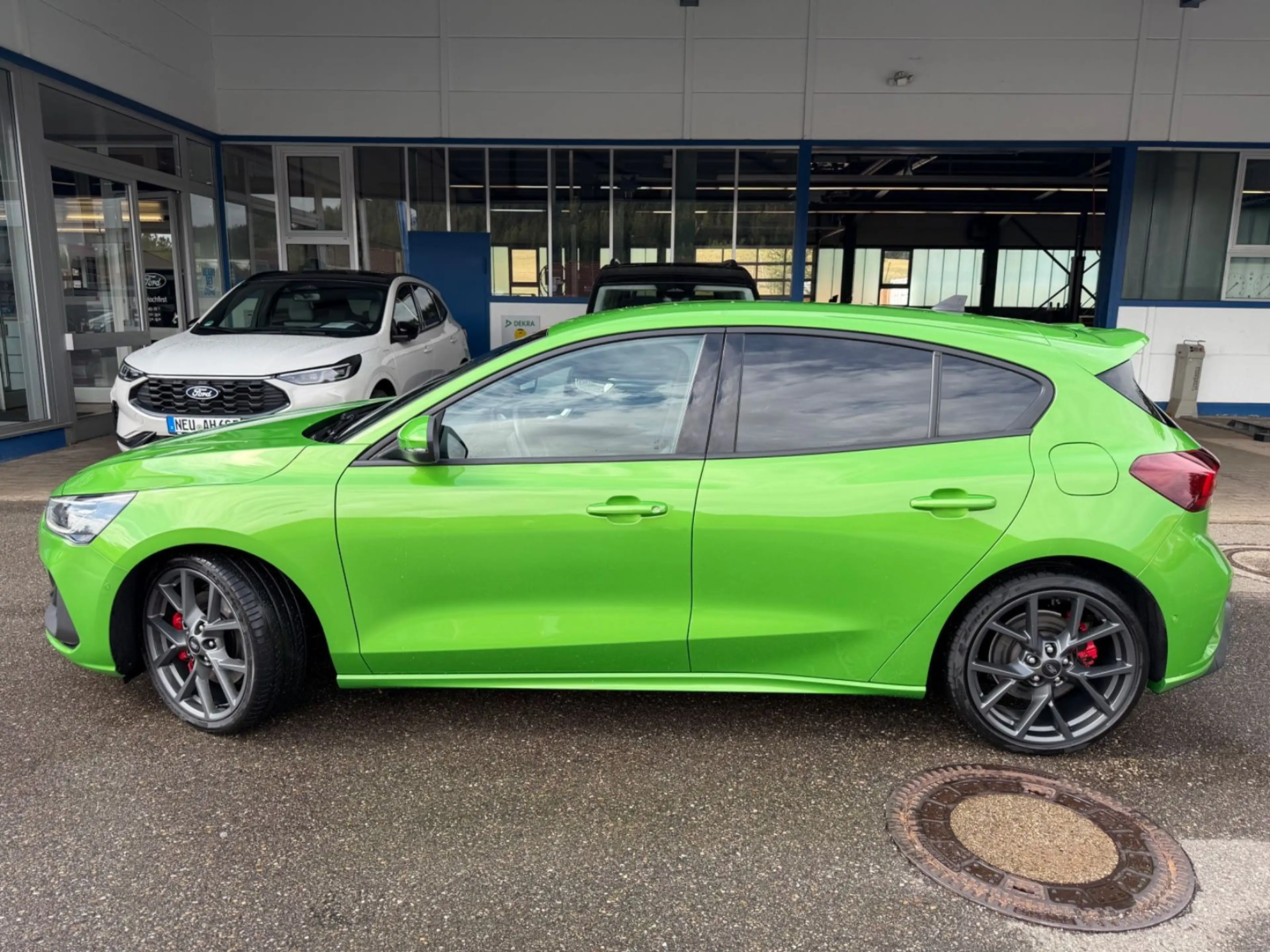 Ford Focus Lim. ST X 2,0 Ecoboost 206kW AT B&O WiPa — photo 3