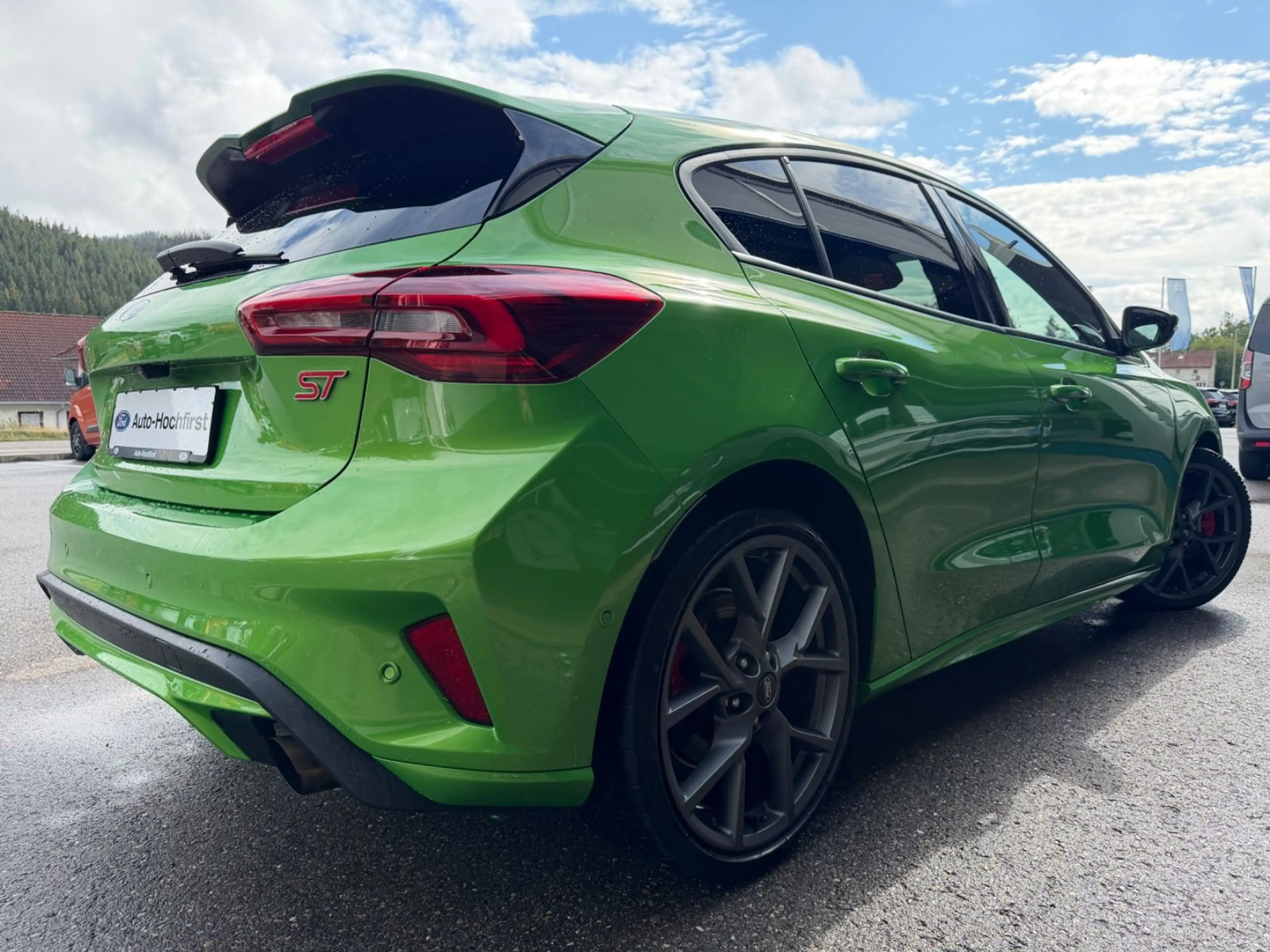 Ford Focus Lim. ST X 2,0 Ecoboost 206kW AT B&O WiPa — photo 2