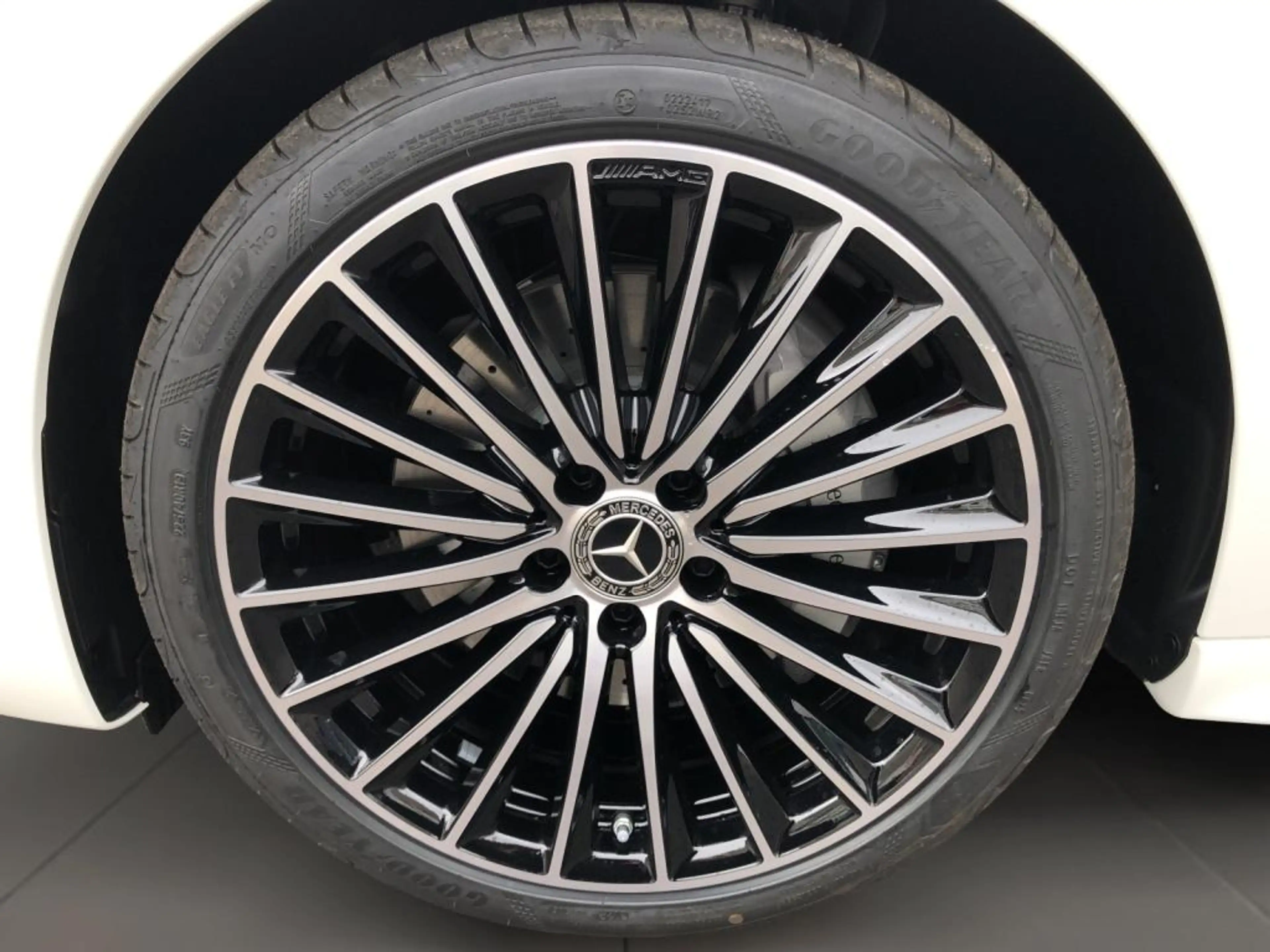 Mercedes-Benz C 220 d T-Modell AMG+ILS+MBUX+AHK+Pano+SHD+Wide — photo 10