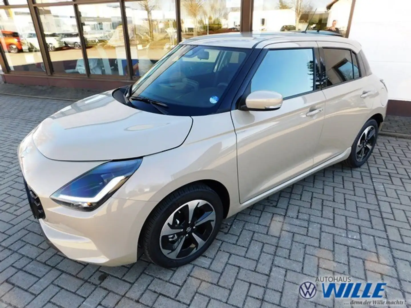 Suzuki Swift 1.2 Dualjet 5D 5M/T 4x2 Comfort+ Hybrid Klima Beige - 1