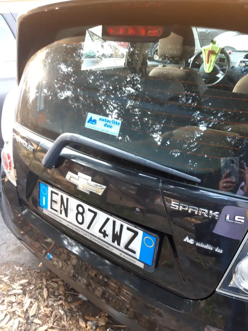Chevrolet Spark 1.0 LS + Nero - 1