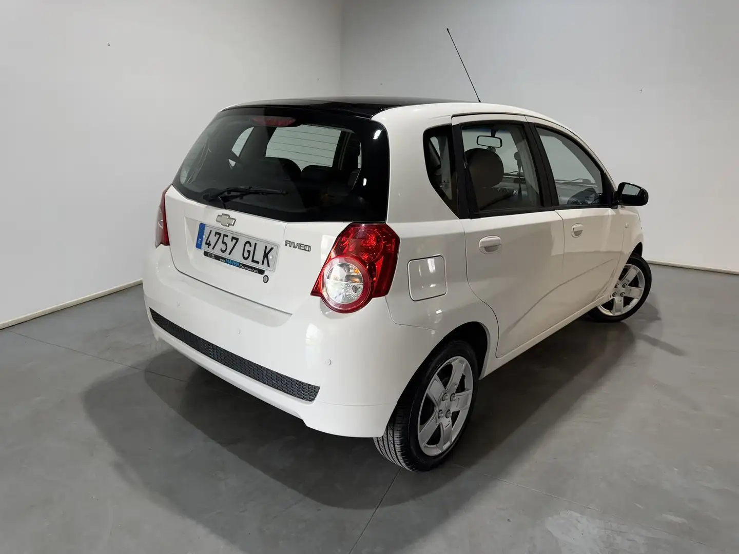 Chevrolet Aveo 1.2 16v LS Blanco - 2