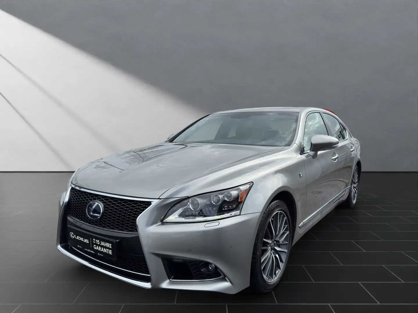 Lexus LS 600 600h F-Sport*15 Jahre Garantie* Silber - 1