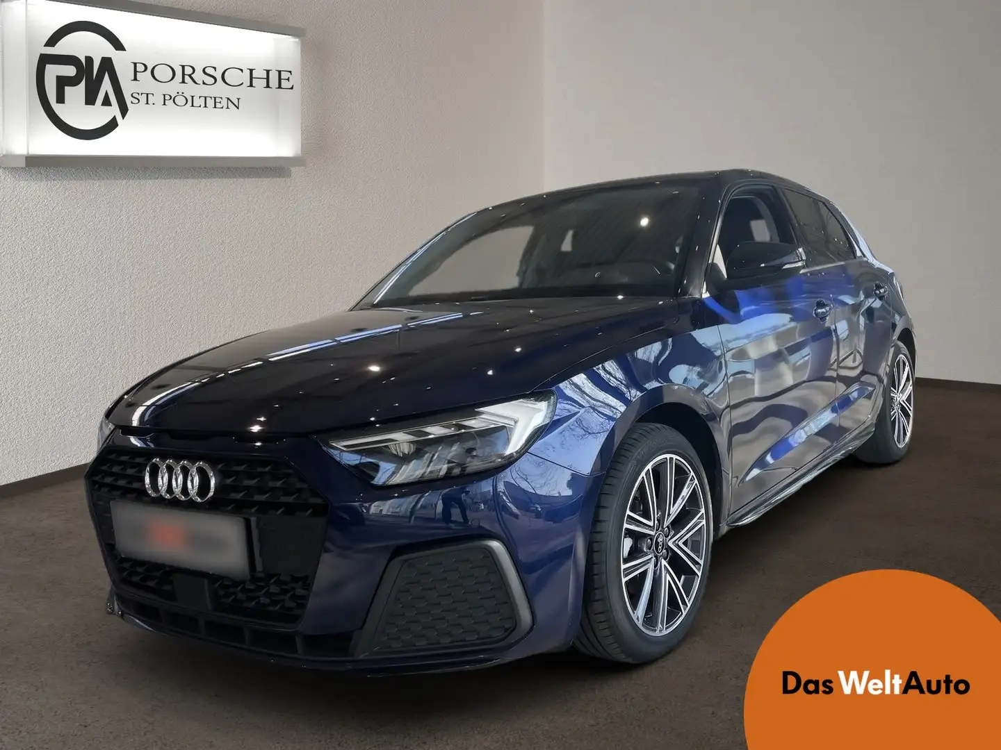 Audi A1 30 TFSI intense Blau - 1