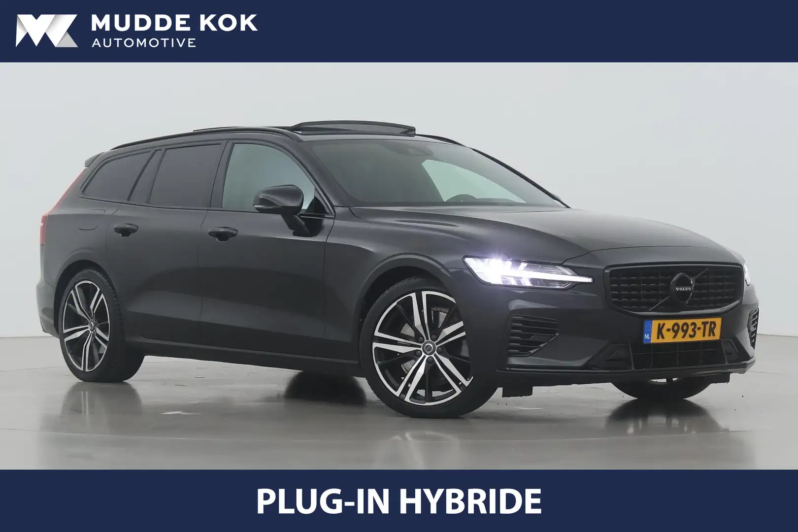 Volvo V60 T6 Twin Engine R-Design | Panoramadak | ACC | Head Schwarz - 1