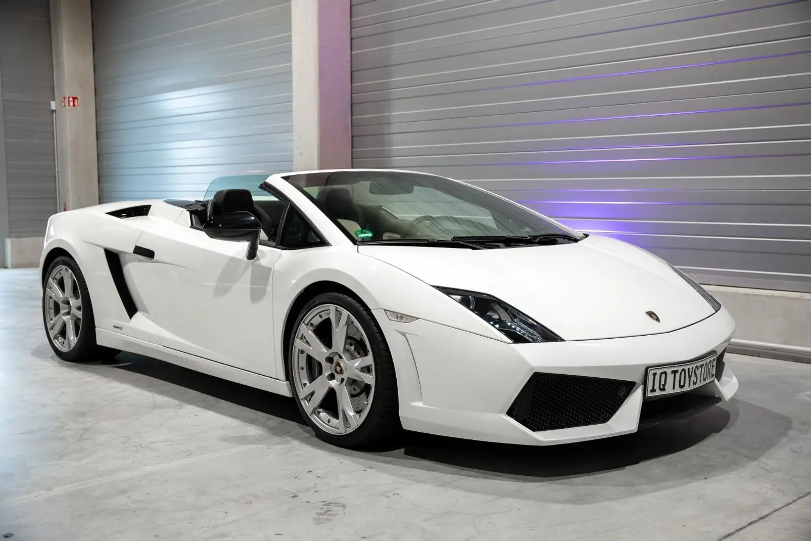Lamborghini Gallardo LP560-4 Spyder Carbon , Lift, Apple Wit - 2